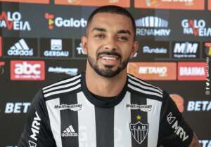 Mineiro: Atlético-MG apresenta o lateral-direito Paulo Henrique: 'Oportunidade da vida'