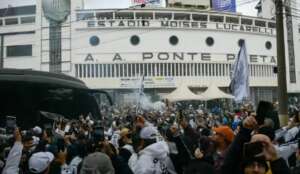 Que coisa hein dona Ponte Preta!