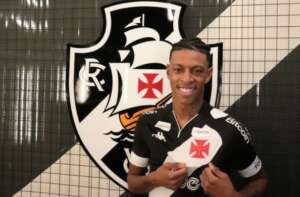 Carioca: Vasco anuncia chegada de zagueiro Robson Bambu