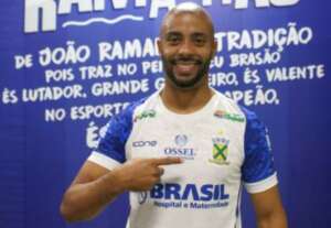 Paulistão: Romário leva ao Santo André a fama de 'pé quente'