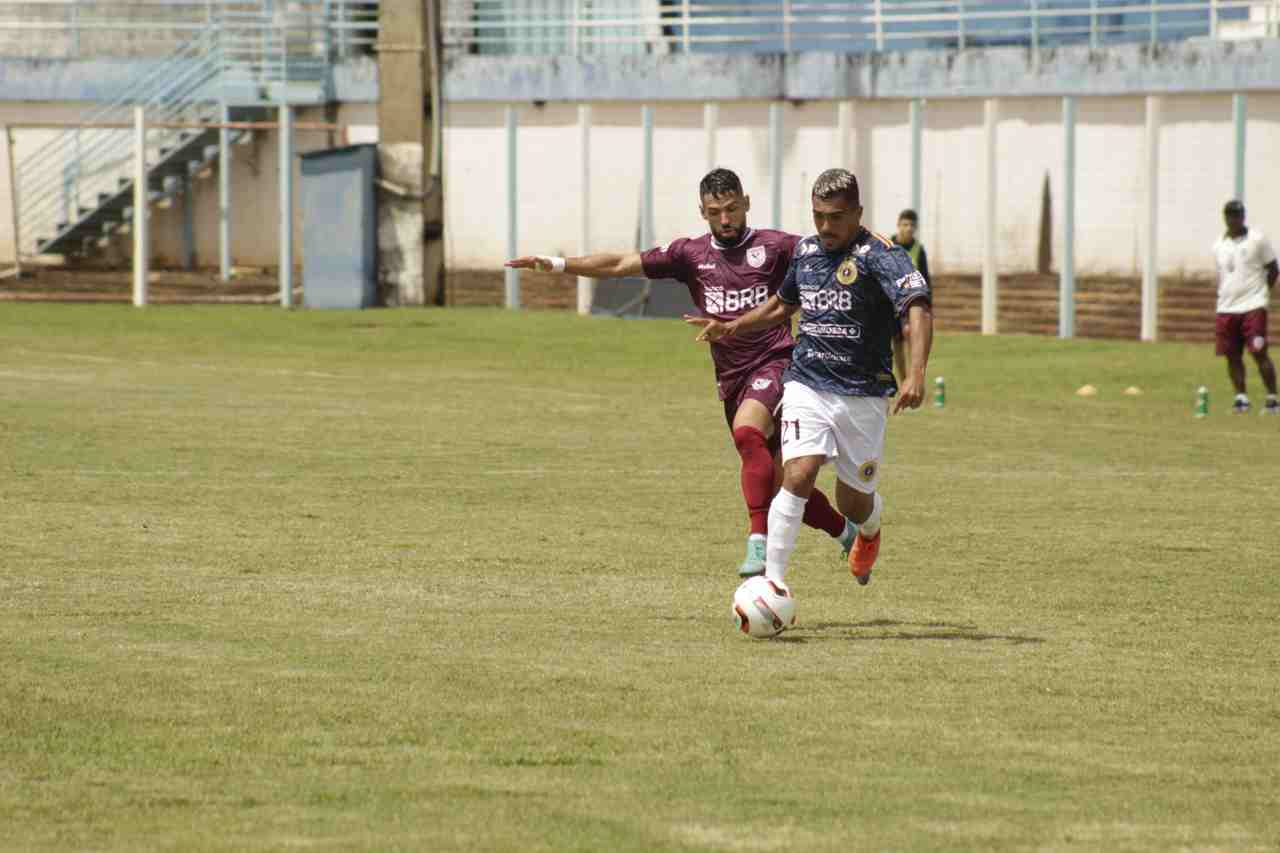 CANDANGÃO: Paranoá vence Santa Maria na abertura da Taça Rei Pelé