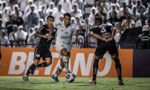 PAULISTÃO: Santos empata no Canindé e Guarani volta a perder fora de casa