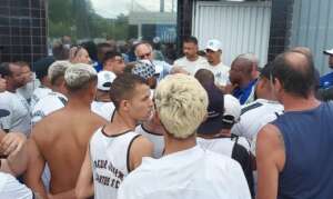 Santos tenta achar 'melhor futebol' diante da Ferroviária