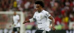 Torcedores do Corinthians criticam Willian após entrevista a FIFA