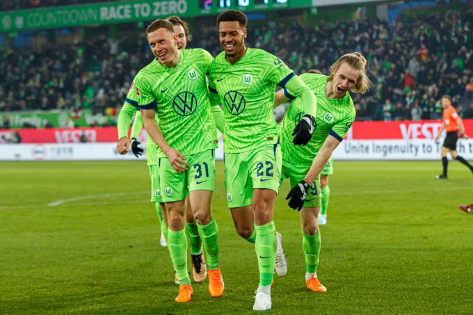 ALEMÃO: Wolfsburg goleia o Freiburg e mantém recuperação na tabela