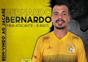 Pernambucano: Bernardo, ex-Cruzeiro e Vasco é apresentado no Maguary de Pernambuco