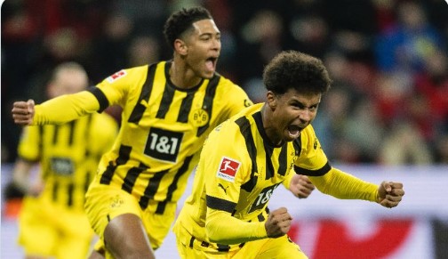ALEMÃO: Borussia Dortmund freia ascensão do Leverkusen e cola nos líderes