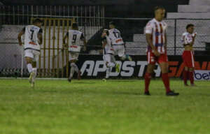 PERNAMBUCANO: Central e Salgueiro largam com pé direito