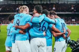 Manchester City é acusado de violar regras financeiras e pode perder pontos