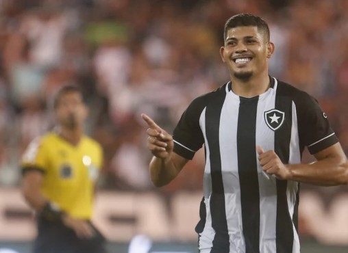 Paulistão: São Paulo mira atacante do Botafogo como opção para Calleri