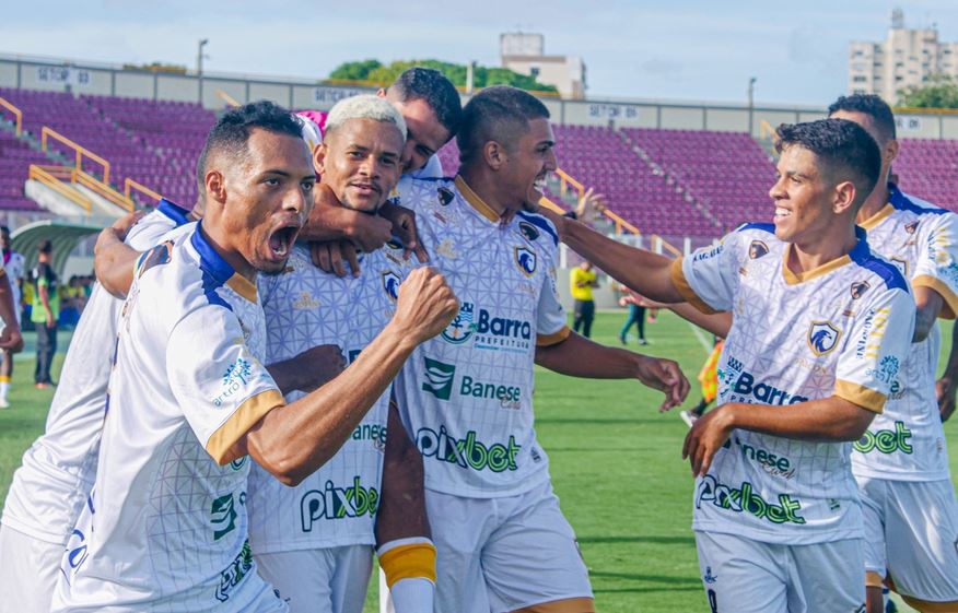 Sergipano: Neto comemora estreia com três gols, mas afirma que Falcon precisa evoluir