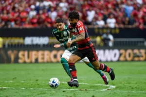 Gabigol minimiza derrota na Supercopa e pede foco do Flamengo no Mundial