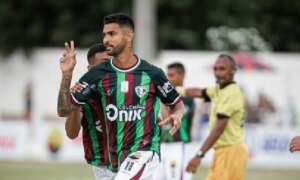 PIAUIENSE: Fluminense vence Corisabbá e assume liderança