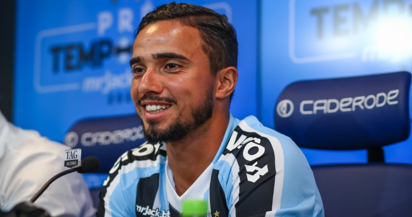 Gaúcho: Grêmio reforça lateral com Fábio e aposta em experiência europeia