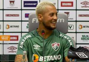 Carioca: Guga é apresentado no Fluminense: 