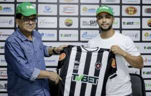 Paraibano: Botafogo-PB oficializa Francisco Diá