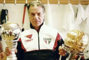 São Paulo faz estátua em homenagem à Telê Santana