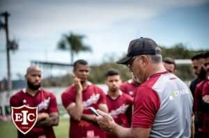 Goiano: Inhumas troca Gilberto Pereira por técnico do sub-20 do Atlético-GO