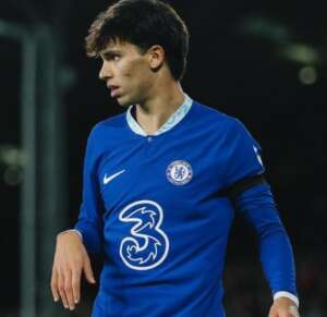 INGLÊS: João Félix é expulso na estreia e Chelsea perde do Fulham com gols de brasileiros