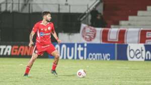 Pernambucano: Novo titular no Náutico, Juan Gauto celebra adaptação