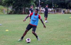 Paulistão: Marcos Júnior comemora estreia com gol pelo Botafogo