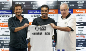 Paulistão: Apresentado no Corinthians, Matheus Bidu recebeu dicas de Ronaldo