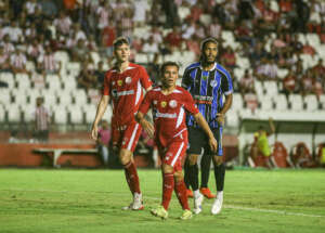 PERNAMBUCANO: Náutico tropeça no Porto e perde chance de ir ao G-2