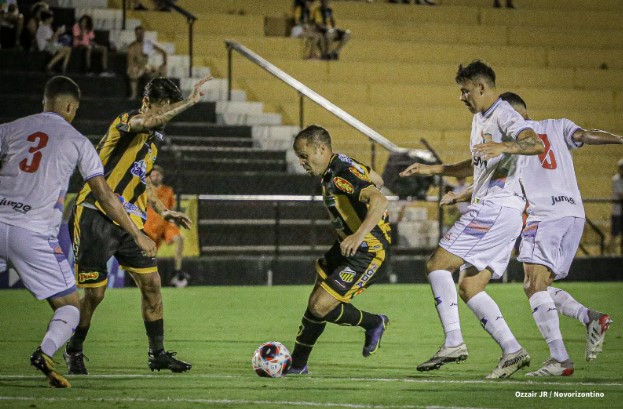 Novorizontino 1 x 1 São Caetano - Tigre marca no fim e Azulão continua sem vitória na A2 4 novorizontino saocaetano4