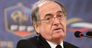 Dirigente francês pede desculpas a Zidane: 'Comentários desajeitados'