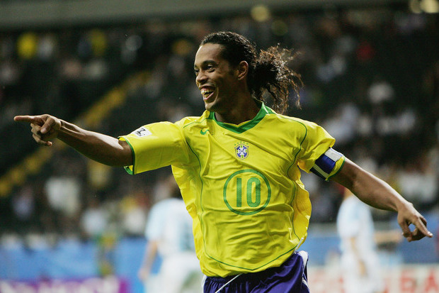 Ronaldinho Gaúcho aprova escolha de Ancelotti para a seleção: ‘Vai agregar muito’
