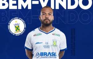 Santo André anuncia meia Claudinho para o Paulistão