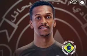 Jô rescinde com clube árabe após cinco dias