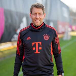 Bayern de Munique contrata novo preparador de goleiros após crise com Neuer
