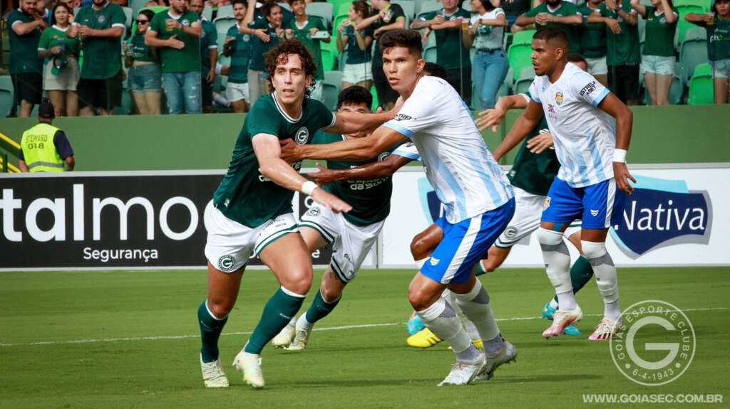 GOIANO: Goiás assume a liderança e Atlético-GO vai mal fora