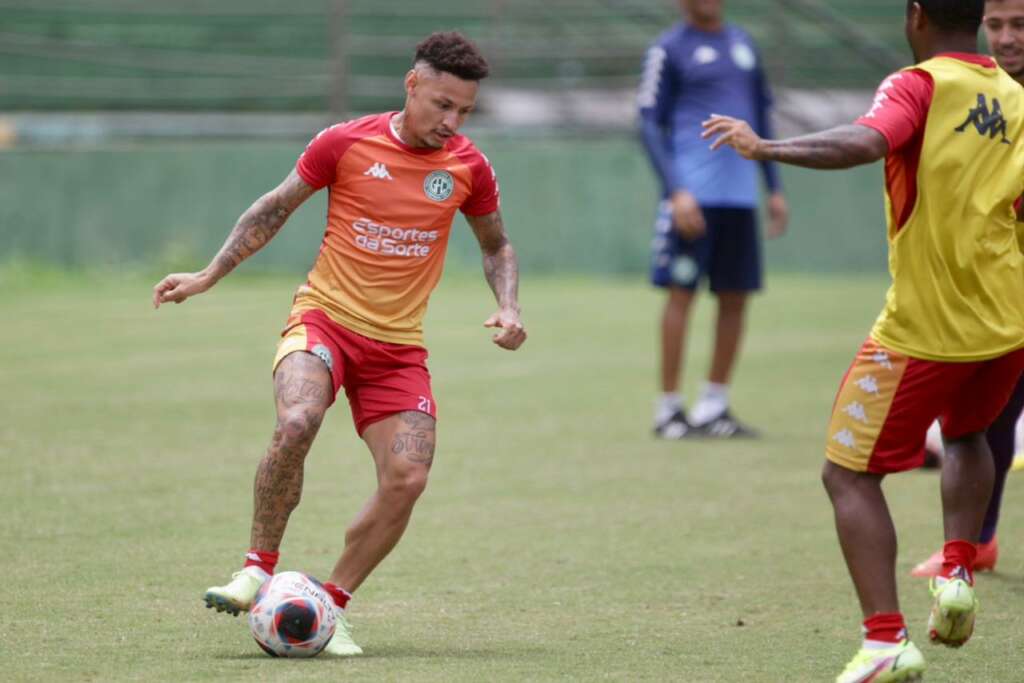Guarani terá mudanças e conta com retorno de Richard Rios para buscar reabilitação