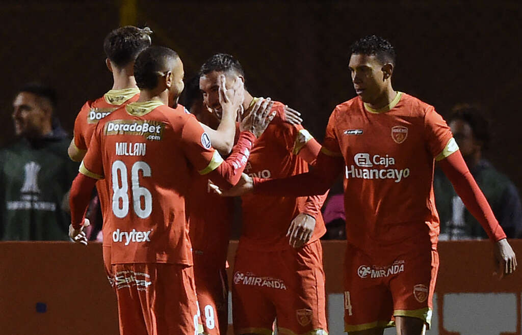 LIBERTADORES: Sport Huancayo-PER estreia com gol nos acréscimos e vantagem por classificação