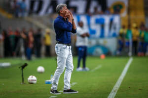 Gaúcho: Renato Gaúcho rebate críticas por folga após goleada do Grêmio