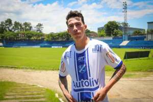 Mas já? Taubaté rescinde com atacante Rildo na reta final da Série A2