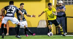 Portuguesa x Corinthians - No Mané Garrincha, Timão quer reabilitação contra Lusa desesperada