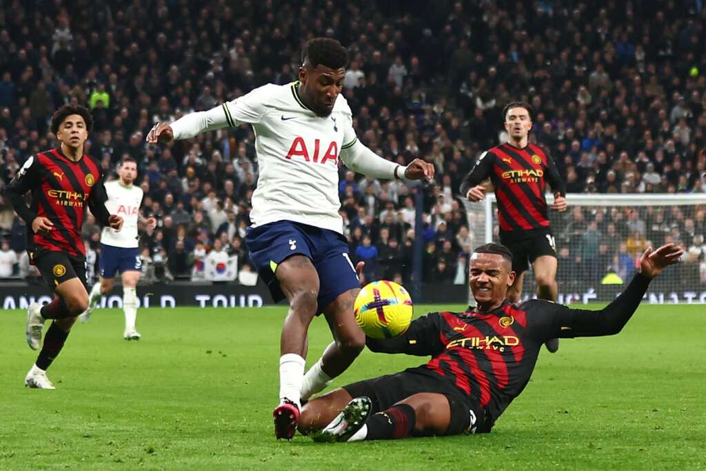 INGLÊS: Kane faz história, Tottenham vence e atrasa Manchester City na disputa do título