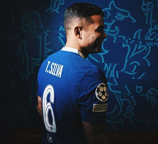 Inglês: Em jogo com homenagem a Thiago Silva, Chelsea empata com o Forest -  Esporte - BOL