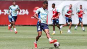 Vanderlan comemora primeiro dérbi no profissional e elogia postura do Palmeiras