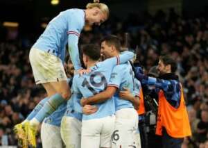 Haaland é exaltado por Guardiola após novo recorde pelo City