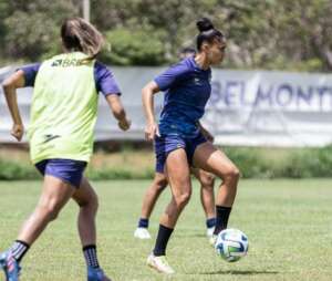 BRASILEIRO FEMININO: Real Brasília goleia Kindermann por 5 a 2 em Santa Catarina