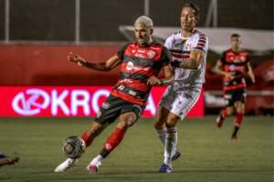 Copa do Nordeste: Santa Cruz pode ter nova dupla de volantes contra CRB