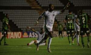 Mineiro: Meia Chiquinho celebra 1º gol pelo Ipatinga e sonha com vaga