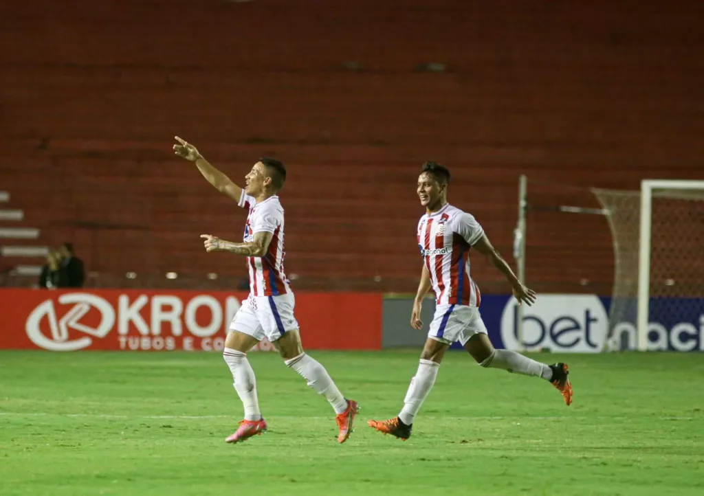 Náutico-PE vence o Fluminense-PI nos Aflitos (Fotos: Tiago Caldas / CNC)