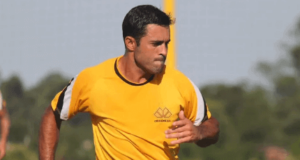 Tencati confirma estreia de Eder no Criciúma: 'Se estiver bem, ficará no banco'