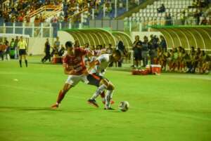 Sergipe 2 x 1 Vitória - Gipão vence, consolida posição no G4 e afunda Leão