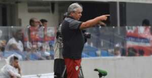 Paulistão: Kleina pede desculpa à torcida da Portuguesa 